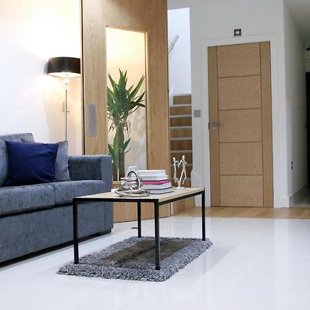 Executive Bright And Airy Studio Apartment In Sydenham Londra Exterior foto