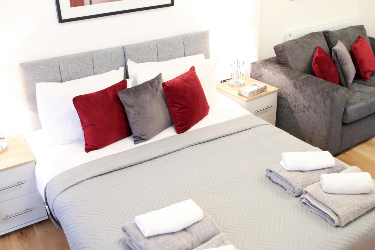Executive Bright And Airy Studio Apartment In Sydenham Londra Exterior foto